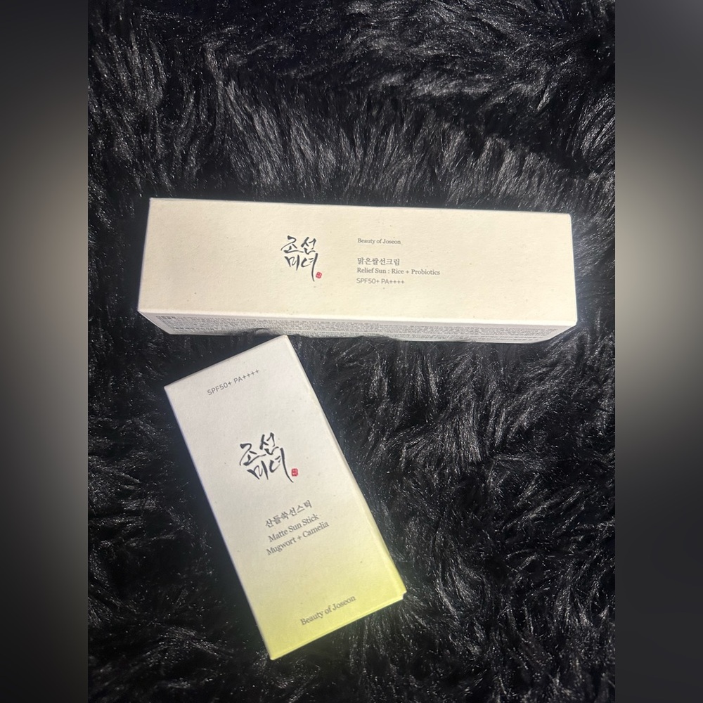White Suncare Skincare with Minimalist Design